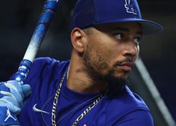 影/《MLB》9下落後沒關係 大谷炸裂追平轟 貝茲接著一棒再見!
