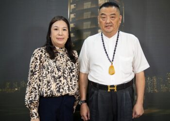 劉書伶設計高度讚賞皇昱建設董事長蔡許宏AI博士創新的住宅理念，最新建案『皇昱九天NO.1』巧妙結合AI智能技術與健康養生理念，是台灣智能健康宅的新典範