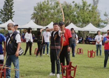 臺東市公所今(12)日早上8點20分在臺東森林公園舉行『113年原住民族傳統競技市民運動會』