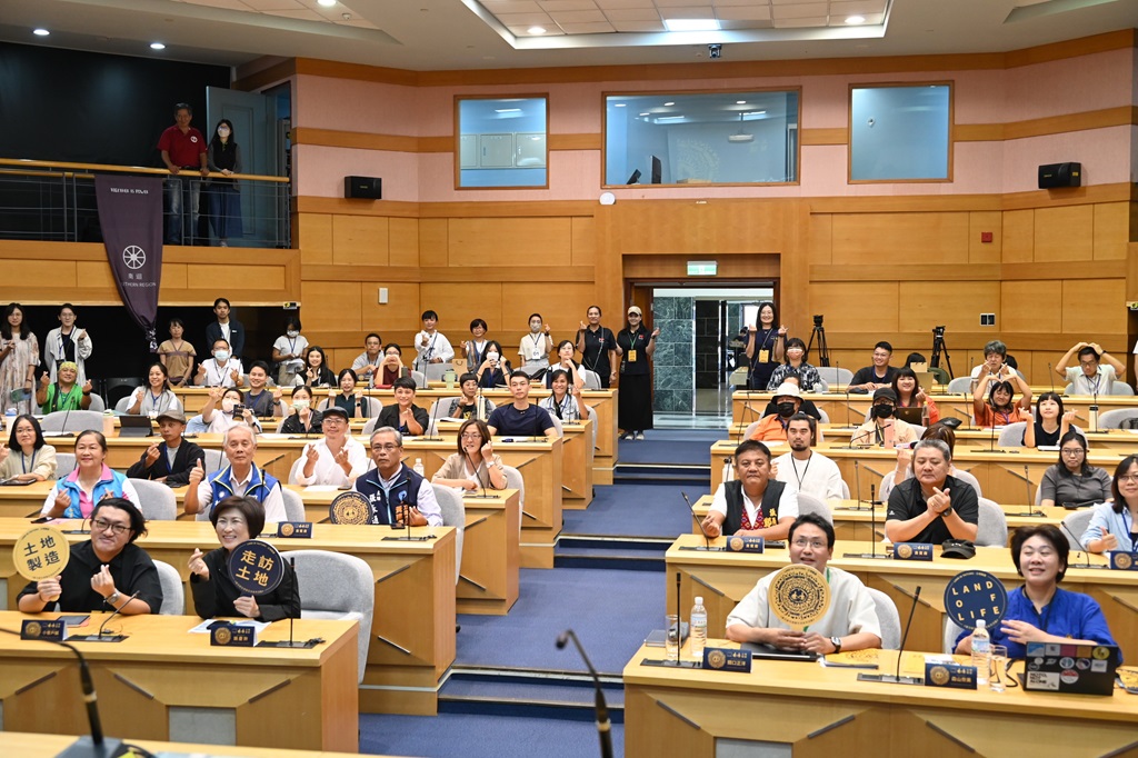 臺東縣府辦理『Land in Taitung 土地製造』臺日創生經驗交流系列活動，首邀日本與臺東的地方創生團隊，於10月17~19日進行交流