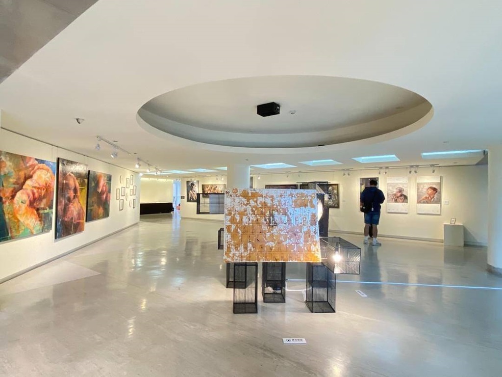 國立臺東大學美術產業學系114級畢業展《靈魂共振》，展期自113年11月26日起至12月9於臺東藝文中心一樓展覽廳展出