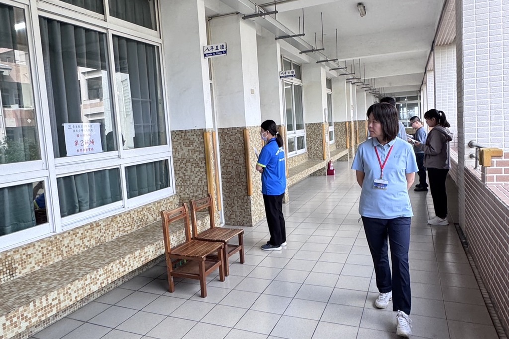 為拔擢優秀學校行政人員，臺東縣政府於今(7)日在東海國中舉辦『113學年國民小學校長暨國民中小學主任甄選口試』