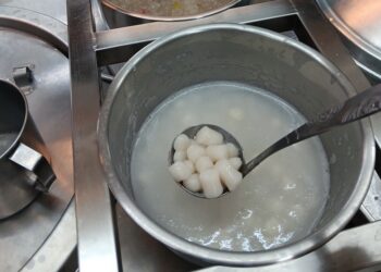 臺東縣衛生局前往縣內冷飲店、超市、賣場…等抽驗22件湯圓食品皆合格，請民眾安心食用