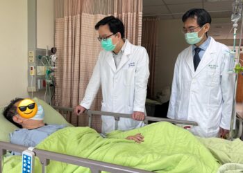 劉文浩主任指出糖尿病合併腎衰竭接受規則洗腎是發生心肌梗塞的高風險族群，這些病人發生心肌梗塞的表現可能是非典型的心絞痛症狀