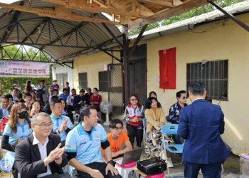 屏東體育會田徑委員會撐竿跳高訓練中心經過六年的努力， 1月19日終於在長治鄉成立