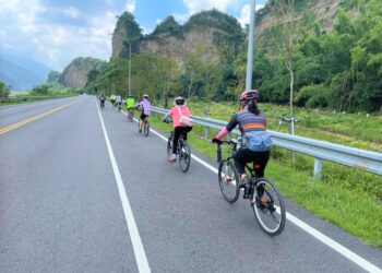 視障車友騎遊高雄觀光圈好Easy　領騎服務有愛無礙