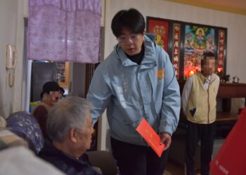 不分鄉鎮關懷弱勢  魏嘉彥啟動慈愛基金救濟