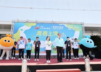 114年全中運賽事服裝首亮相　黃偉哲攜手在地選手迎戰榮耀