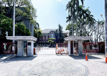 臺南13,373名考生迎會考 黃偉哲溫馨叮嚀提早出門從容面對