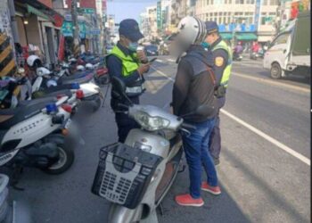 屏警展現執法決心 減少路口事故傷亡