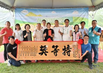 宜蘭縣春茶鑑定比賽  林光益、簡淑惠分獲烏龍茶組及新品種茶組特等獎