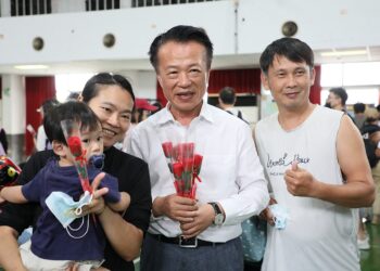 嘉義縣歡慶母親節 親子趣味活動笑聲不斷