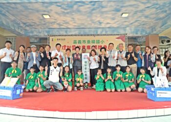 垂楊國小理財愛的書庫揭牌 理財知識從小札根