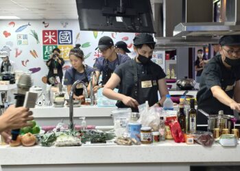 味好食材食神大賽  在地食材「臺東米」結合「紅烏龍茶」  展現農業創意力