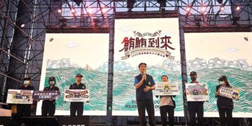 鮪鮪到來「海洋音樂會」　東港警分局長反詐騙宣導