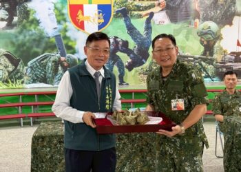 端午節前夕巿府率團　赴陸軍步兵203旅慰勞官兵