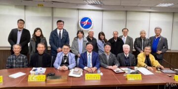 社團法人中華亞健康協會台中分會正式揭牌   重視「高齡」亞健康議題