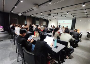 臺灣省女子美容商業同業公會聯合會   許安毅當選第十五屆理事長