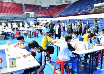 國小學童潔牙觀摩-彰化預賽選潔牙小尖兵 小一到小四未治療齲齒率優於全國