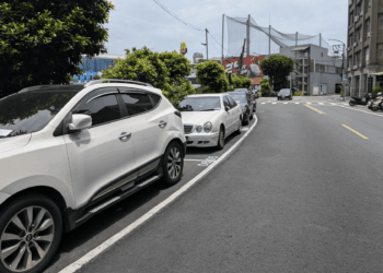 新北聰明利用道路空間     新增140個路邊車位     6/1起收費管理提升停車秩序