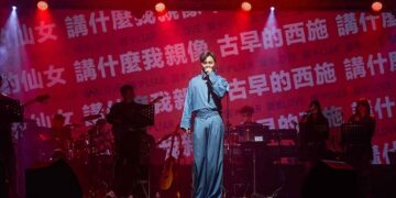 歡度母親節！許富凱挑戰茄子蛋名曲最高吶喊處飆破音 自嘲：在這個破人生裡，一個破音算什麼呢！
