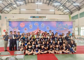 「一起·藝遊未盡」麻豆區國中小美術班成果展5月3日起隆重登場，帶領大家進入童話藝術的世界