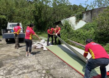 新北金屬門窗公會暖心行動     淡水阿嬤舊宅翻新     重現溫馨家園