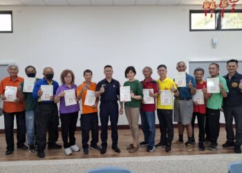 旗山警分局辦理「守望相助隊巡守人員常年訓練」 讓地方治安更平穩、交通更順暢