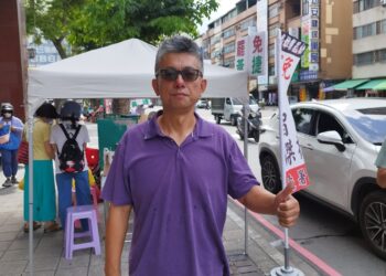 影音/高雄雙罷劫風波再起 志工據點突遭驅離、資料深夜轉移