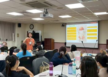 跨越語言與文化障礙　嘉義縣衛生局辦新住民生育保健通譯課程