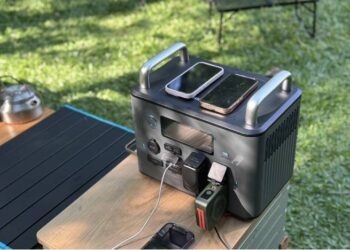 露營、停電一台搞定！飛利浦推出新世代旗艦級行動儲能電源POWER BANK PRO 1500W　電鍋、冰箱、伺服器全都撐得住