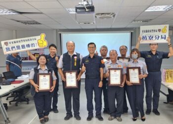 枋警善行引發善潮 結合民間力量關懷弱勢家庭