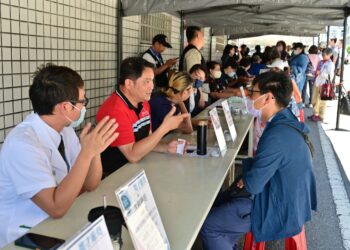 銀髮人才服務據點揭牌啟用  一站式專人服務助銀髮族延續職涯價值