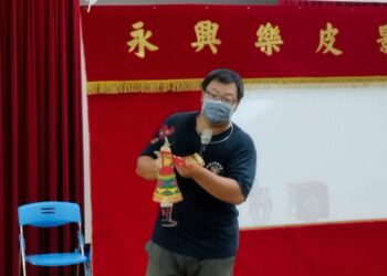 光影下的笑聲與希望 高雄皮影戲公益活動照亮親子時光