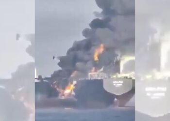 影音/油輪互撞 荷莫茲海峽不平靜運價暴衝