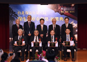 全國唯一兩度獲此殊榮高醫營養醫療照護團隊 榮獲第八屆保生醫療奉獻團體獎