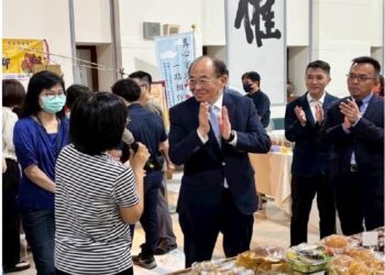 台南地檢署大廳舉辦馨生家庭的【馨意美食,更加好食-馨生小市集】
