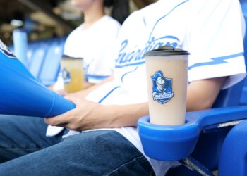 新北「杯」你省錢     循環杯結合影城、職棒,折扣、好禮獎不完