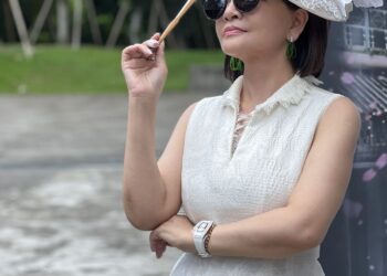 轉角眷到旗袍 鳳飛飛鐵粉重聚