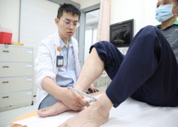 走沒幾步就痠痛?  恐是血管阻塞最嚴重可能截肢