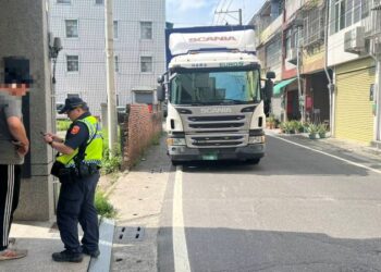 屏市警叮嚀　屏東市清溪路禁行大貨車