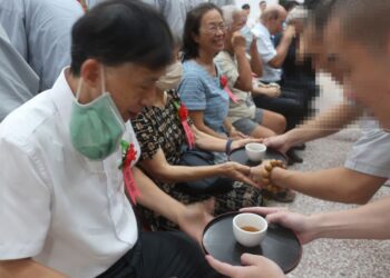 花蓮監獄辦理正德高中進修學校  「愛很大」國高中感人畢業典禮
