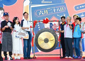 感恩神明庇佑桃園     2025桃園閩南文化節「總鋪師辦桌」     張善政邀市民共享美食