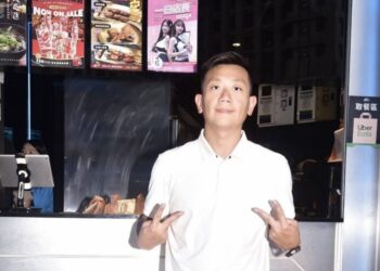 「老王炸烤」邁入五週年  全台12家分店   人氣啦啦隊女神站台掀宵夜風潮