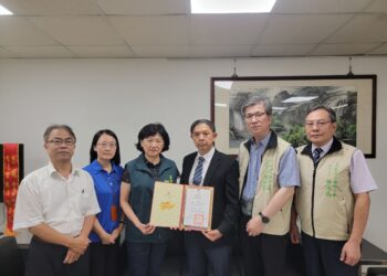 颱風無情中醫有愛　大台南中醫公會為風災專案募款幫助災民重建家園