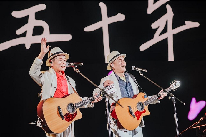 清清楚楚二重唱(左為吳楚楚、右為張明智)(圖/中華音樂人交流協會提供提供)