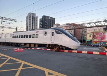 臺鐵花東實名制車票 7/7起開放APP、四大超商取票