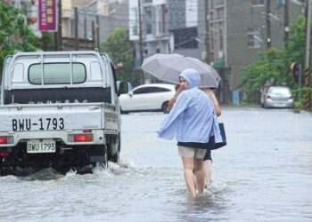 影音/雨炸嘉義雨區再擴大17縣市 嘉義縣府緊急召開應變會議