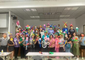 三民區安吉里不一樣的暑假 「捏造型氣球活動 啟發創造巧思」