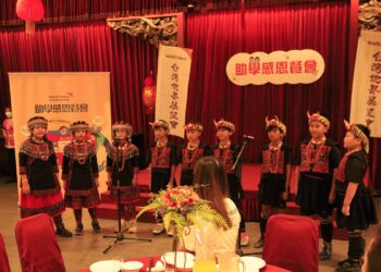 高屏助學感恩餐會登場  弱勢兒少以才藝回饋社會溫情